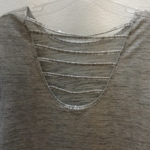 Cruel Girl Silver Metallic Top - Picture 3 of 3